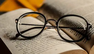 when do you need reading glasses