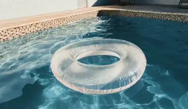how to cover swimming pool for winter