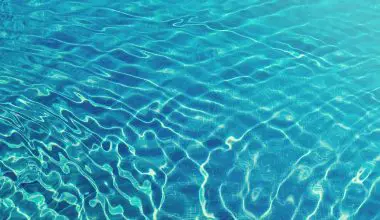 is it safe to swim in pool with high chlorine