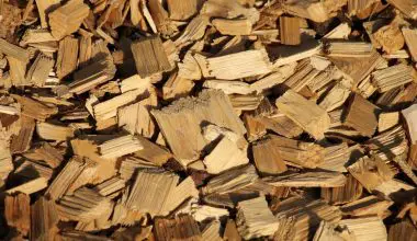 can you use wood chips in a charcoal grill
