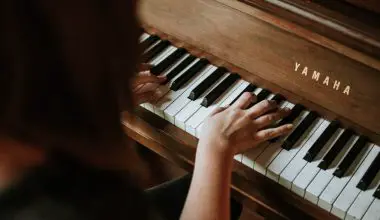 how to tune a piano at home