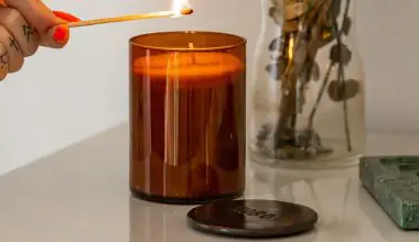 how to burn candle wax without a wick
