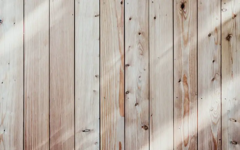should you power wash cedar siding before painting it