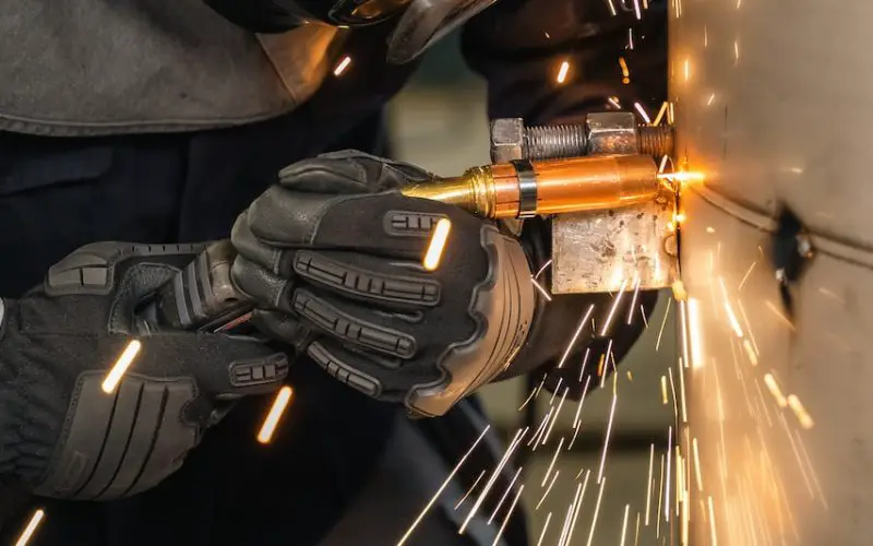 how much gas to use when mig welding